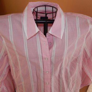 Ladies Talbots Button Front Blouse - Top    Size L